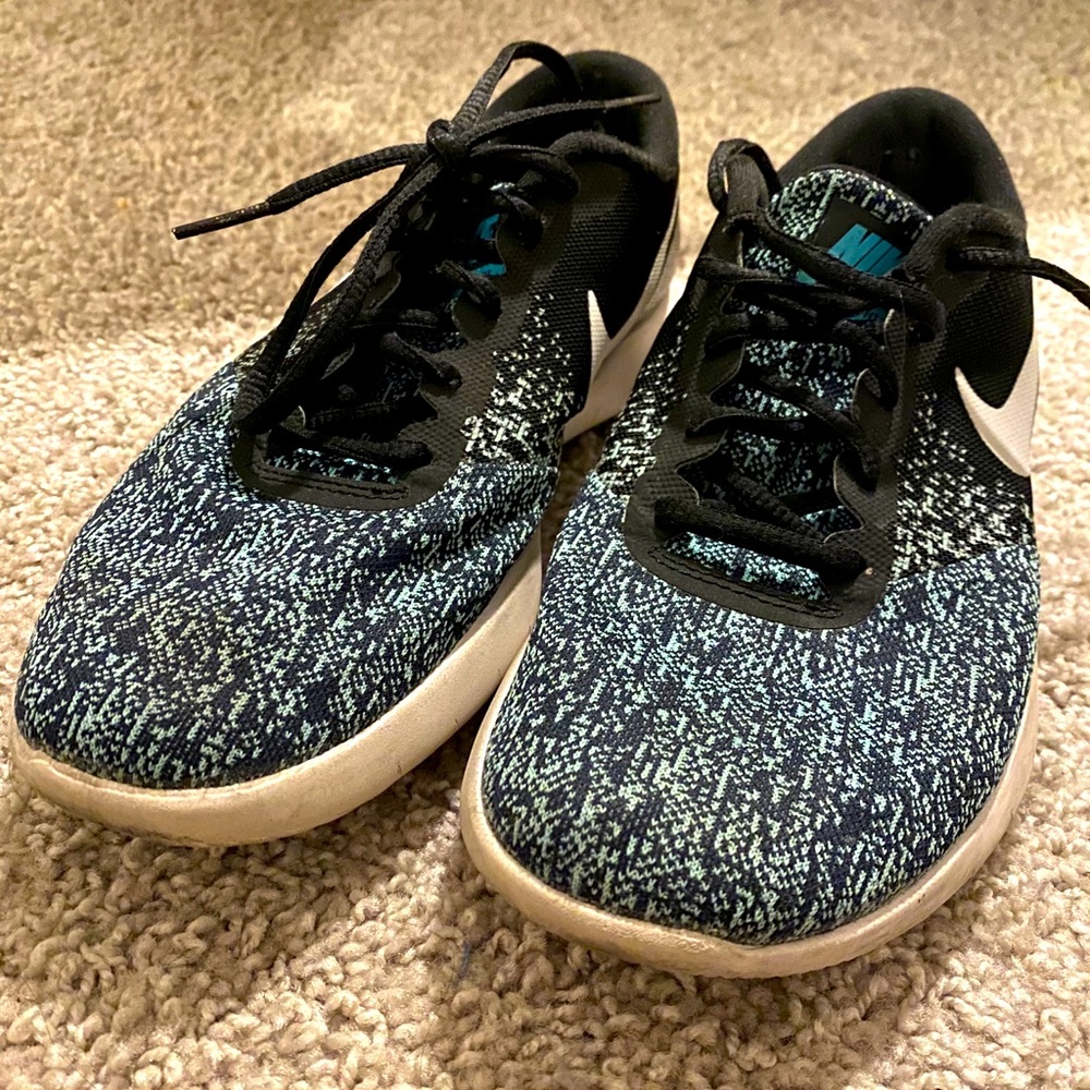 Nike Free Runs